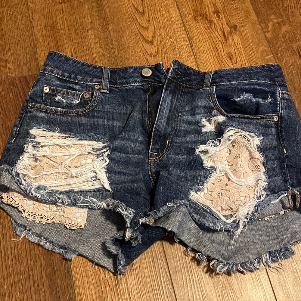 American Eagle distressed shorts